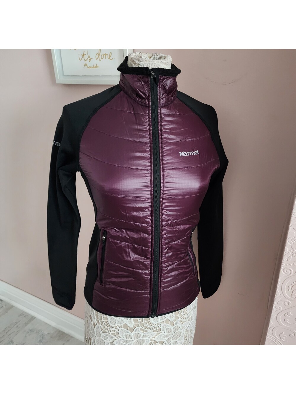Marmot Women's Small Hybrid Jacket Burgundy Black Full Zip Lightweight Coat